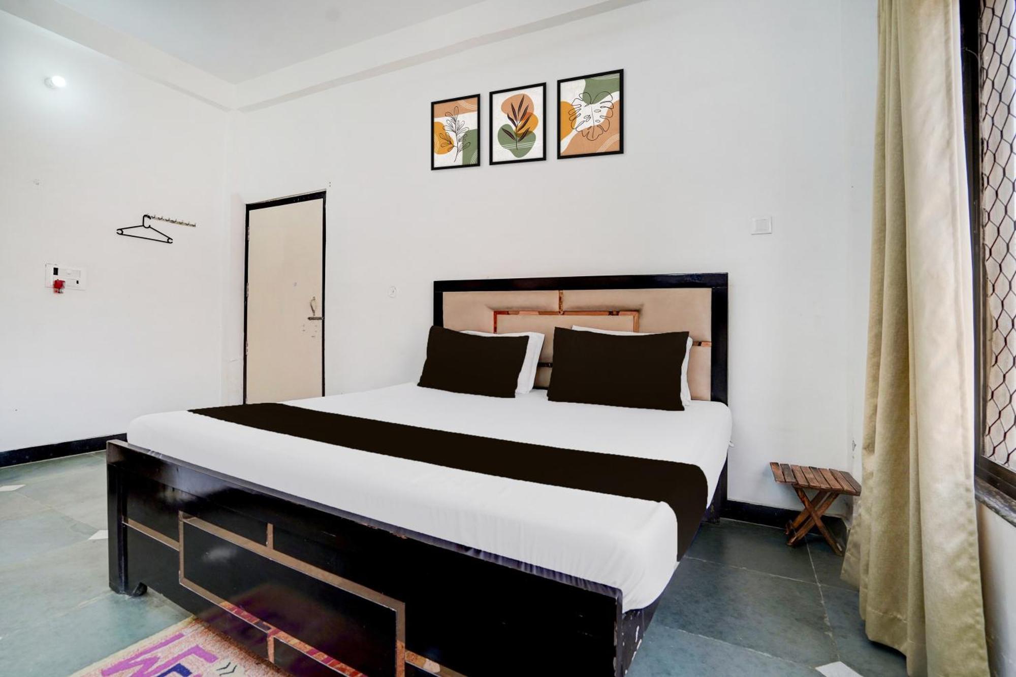 Hotel O Ramdut Palace Guest House Faizābād Dış mekan fotoğraf